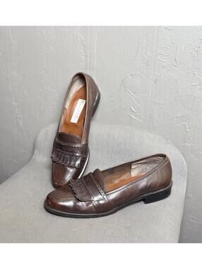 Vintage Etienne Aigner Kiltie Loafer Dark Brown size 9